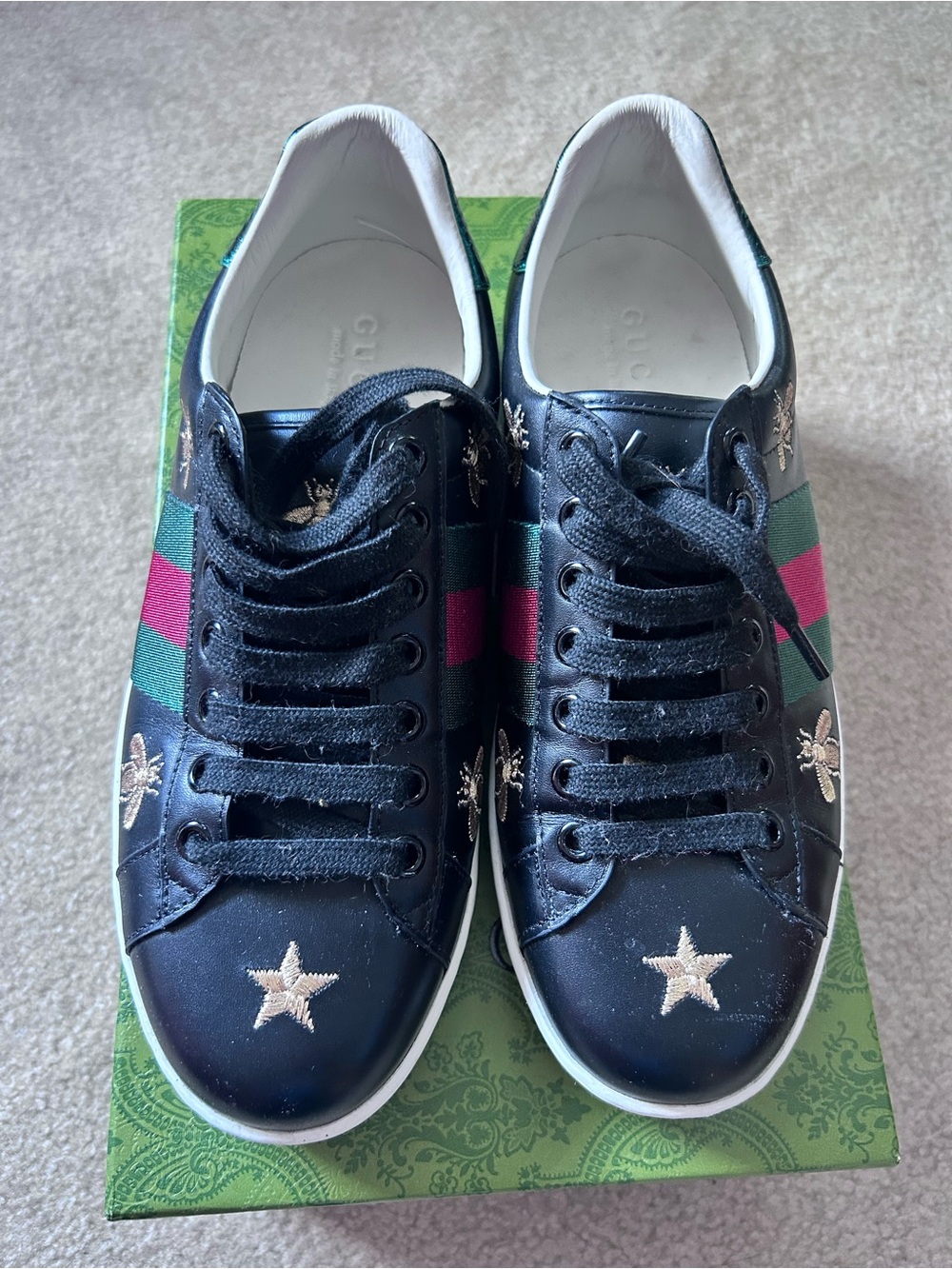 Gucci Black Leather Embroidered Bee & Star Low-Top Sneakers with Green-Red Web